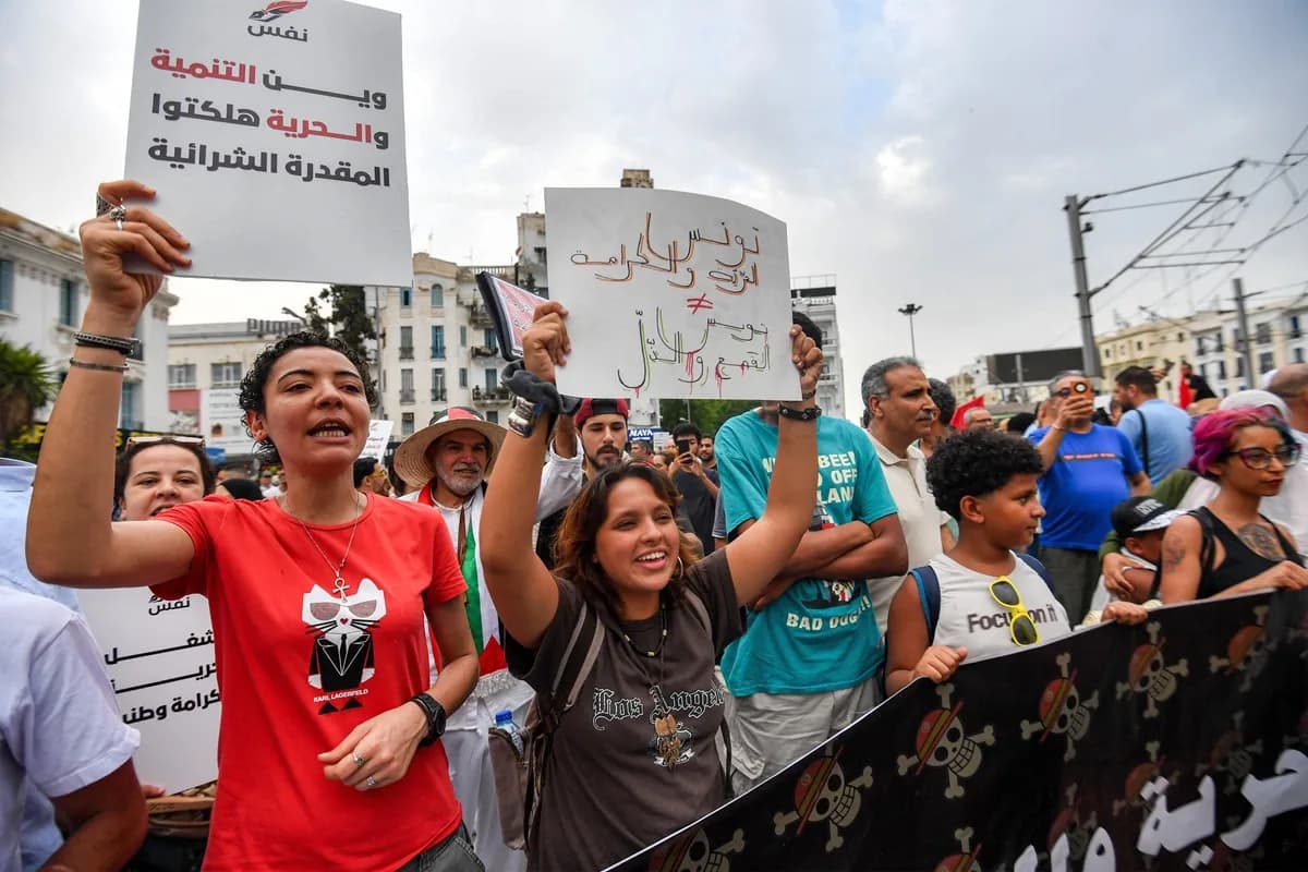 المعارضة والثرثرة !