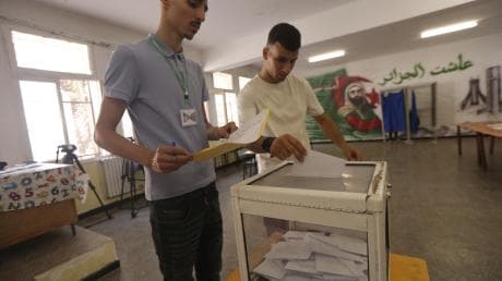الجزائر: الأحزاب تبدأ استعداداتها المبكرة للانتخابات البلدية