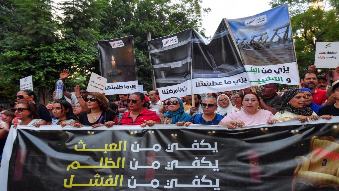 التونسيون ينتظرون "غودو"